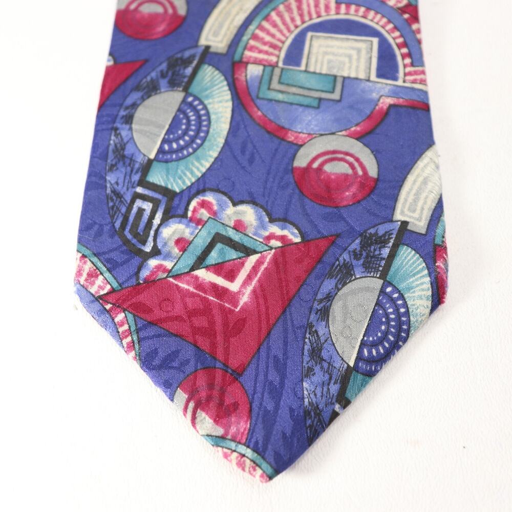 Vtg Geoffrey Beene Tie Mens 59 in Silk Blue Red White Abstract Geometric Wide